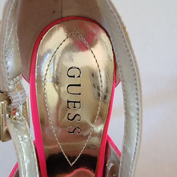 Guess Strappy High heel shoes. Pink and beige. Size 7 1/2 - Picture 5 of 10